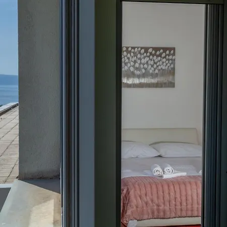 Zenta Apartment Split